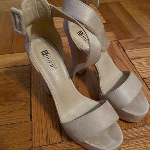 Idifu 5.5 inch size 8.5